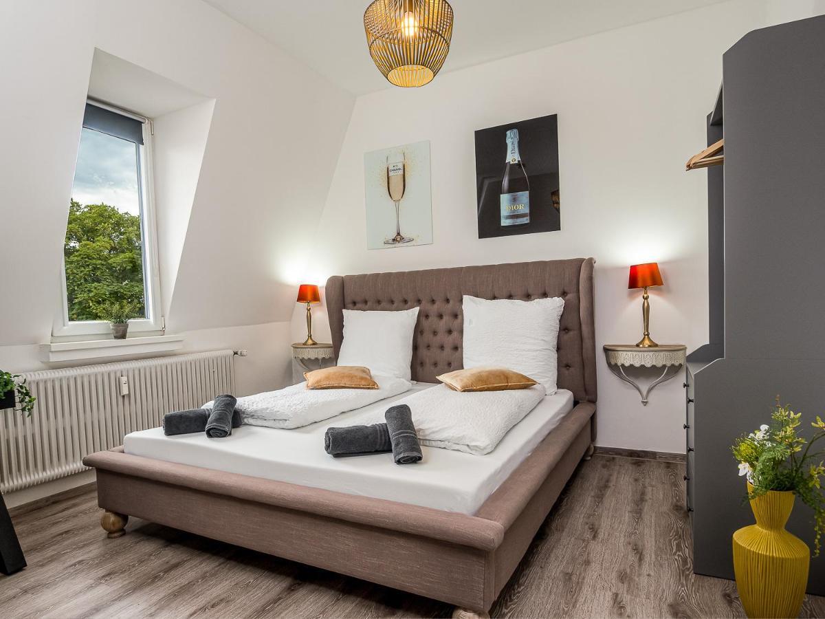 Fabelhafte Zum Wohlfuehlen Mit Junik Apartment Duisburg