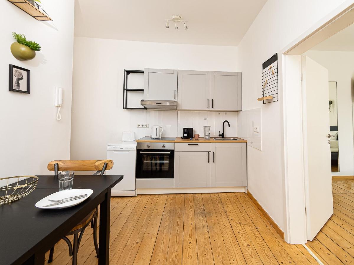Fabelhafte Zum Wohlfuehlen Mit Junik Apartment